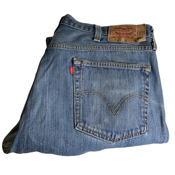 Levi's 501 Straight Leg Button Fly Mens Jeans Tag W42 L32 Blue Straight -W42xL - Picture 1 of 12